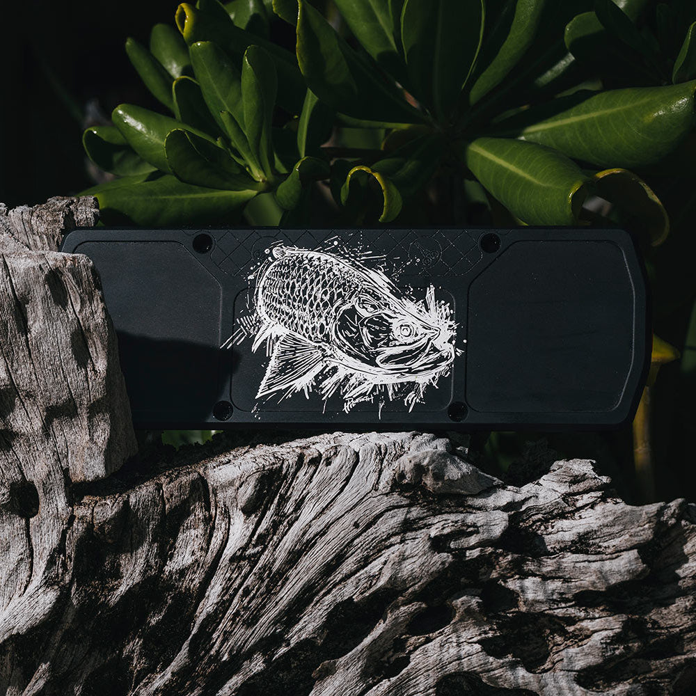 Limited Edition: Danforth Mag Grab Boat Bar