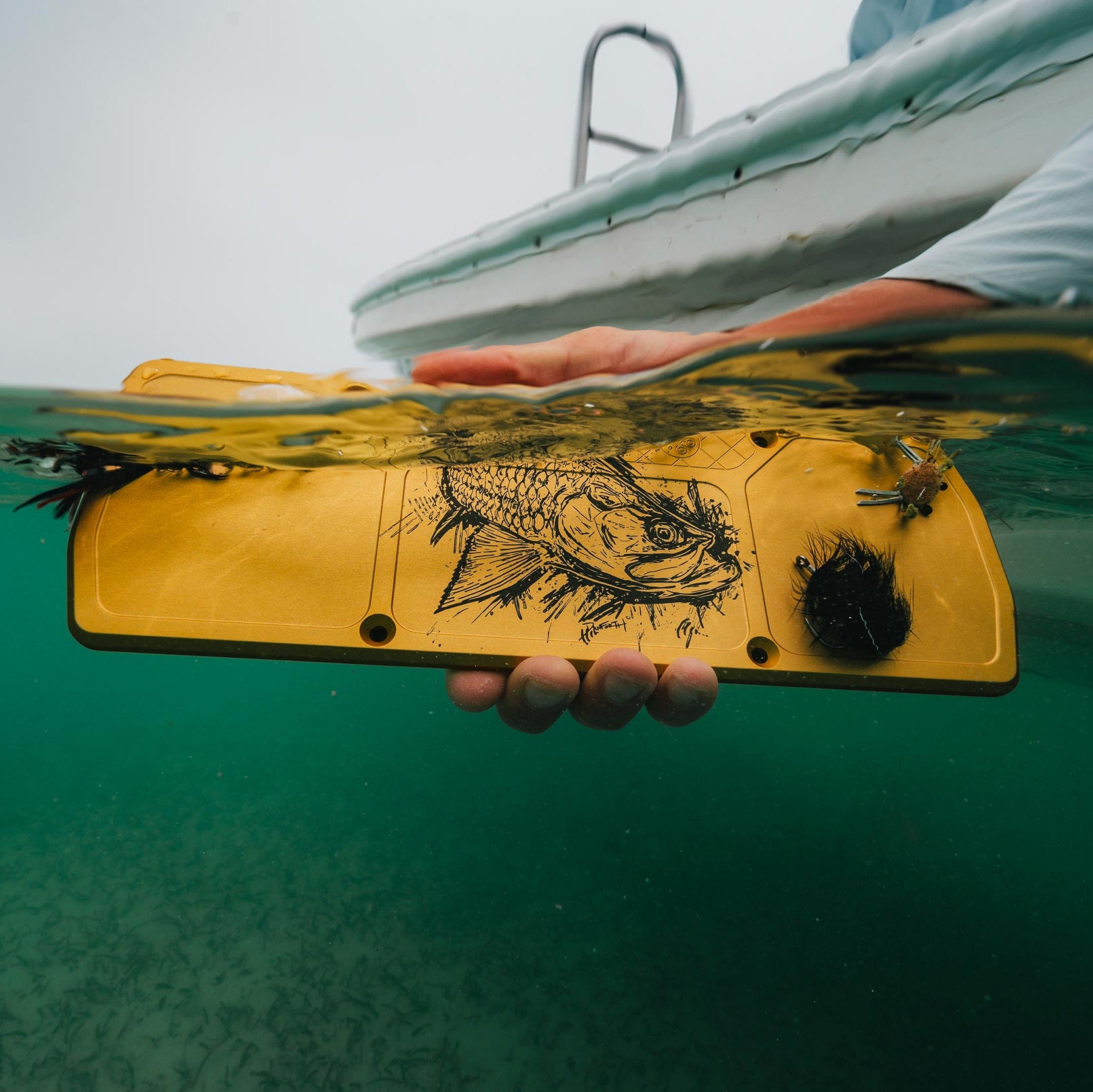 Limited Edition: Danforth Mag Grab Boat Bar